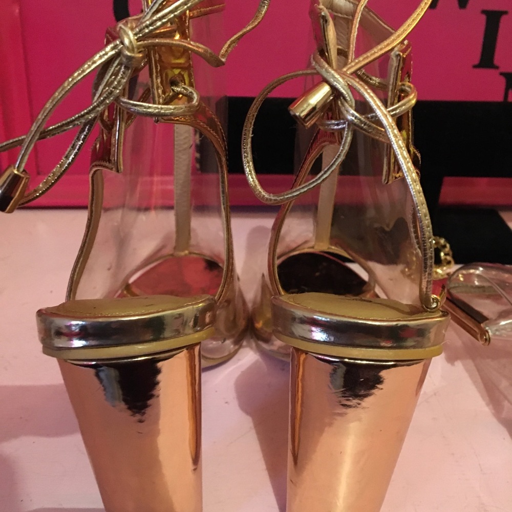 Shoes - Picture 7 of 7